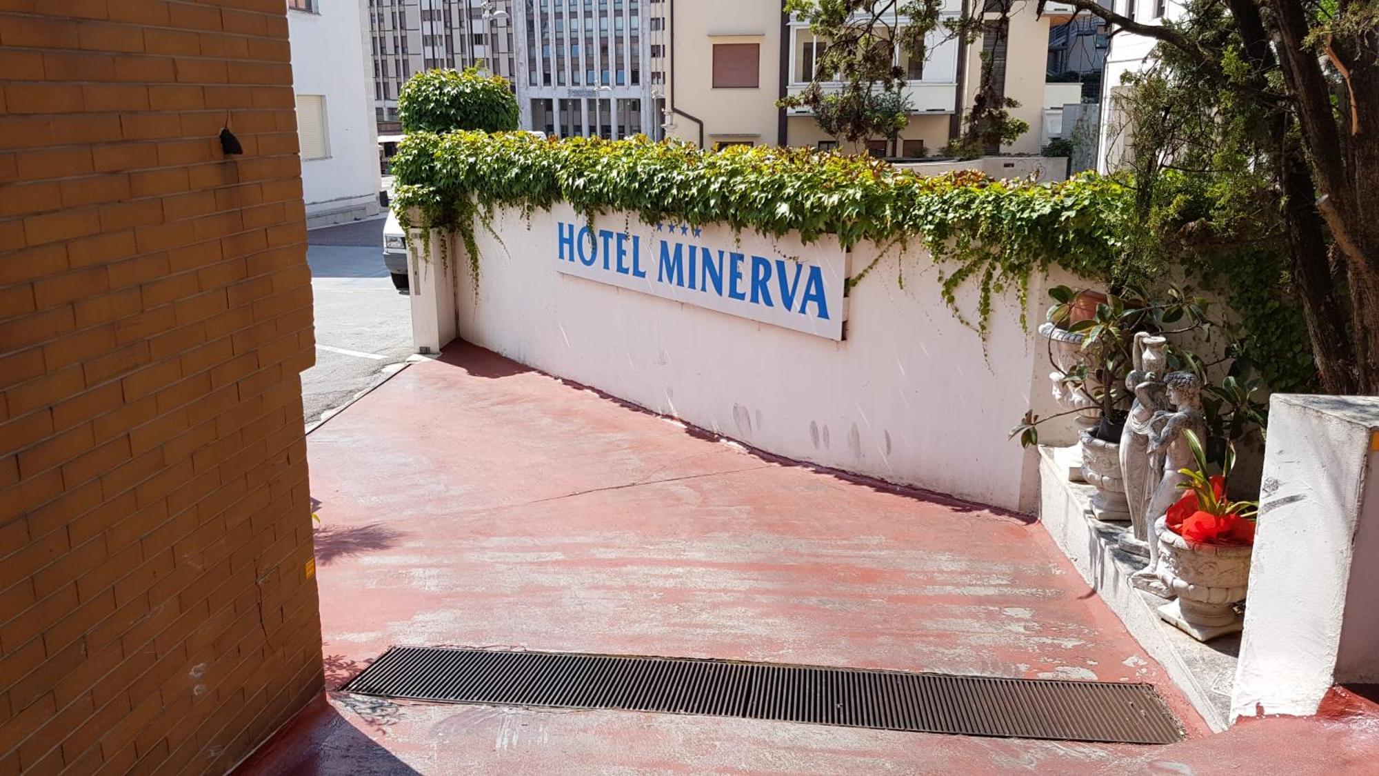 Hotel Minerva